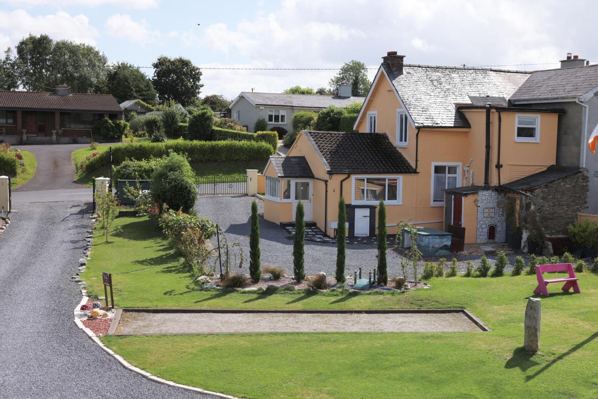 Mon Petit Cottage - B&B And House In Bunclody Exterior photo